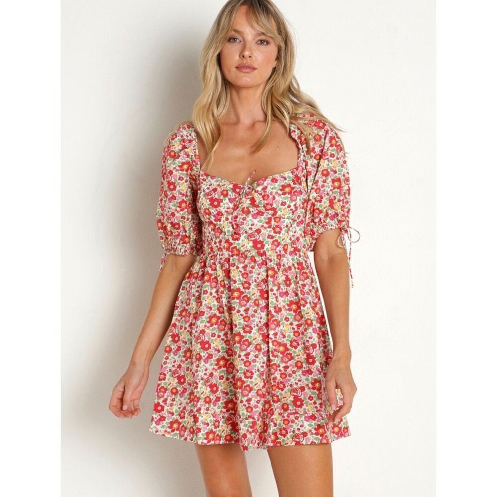 NWT For Love & Lemons Auden Puff Sleeve Floral Mini Dress Lace Up Red Medium